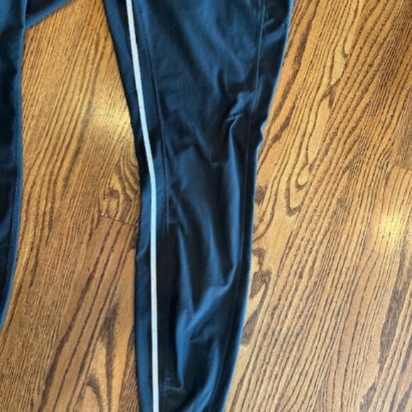 Eddie Bauer Women's Zippered Pockets Leggings Gray Size XL - Picture 10 of 11